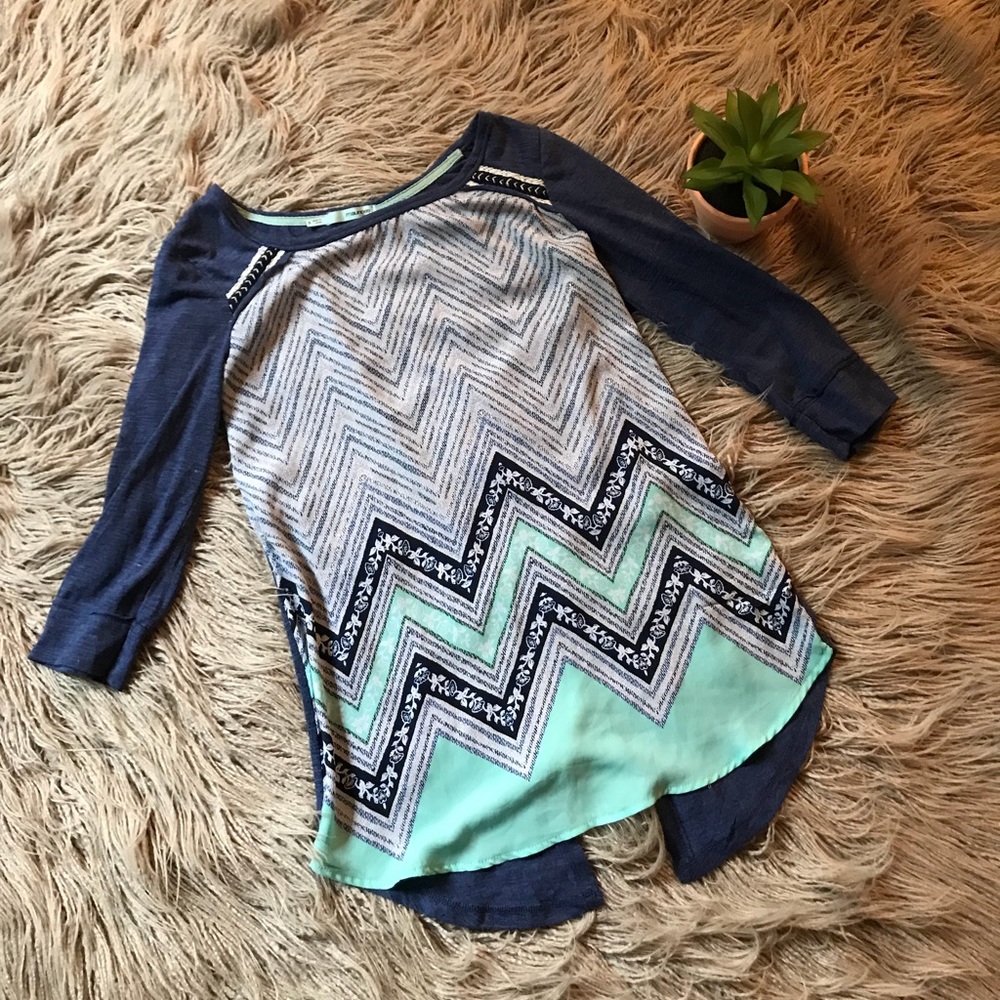 Maurices shirt